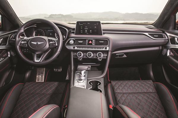 捷豹XE,英菲尼迪Q50,捷恩斯G70谁强谁弱?