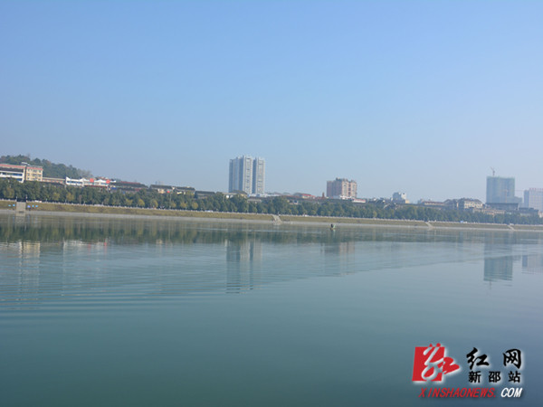 美丽县城资江风光带. 新邵大道.