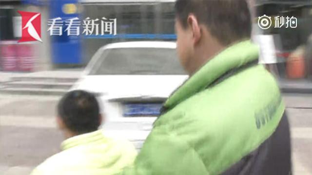 脑瘫患者义务接送残疾人 12年如一日