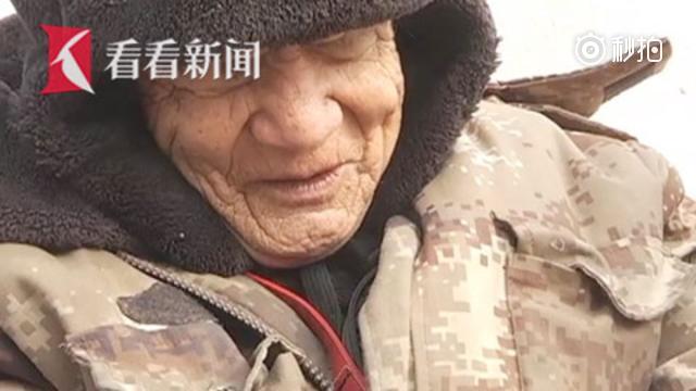 76岁盲人义务站点播报50年