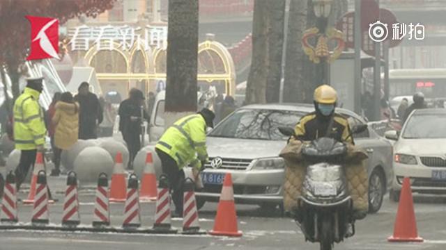 外卖用户订百份热奶茶送外卖小哥