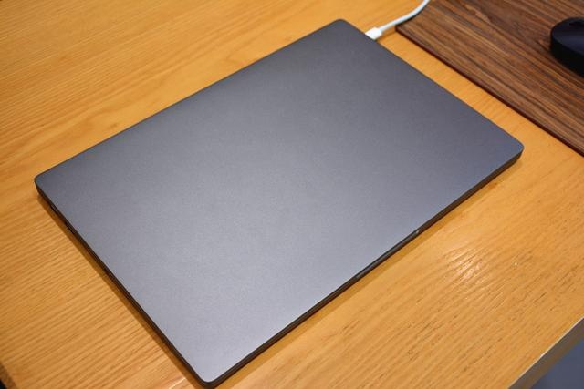 13.3寸小米笔记本增强版上市,按压指纹,性能提