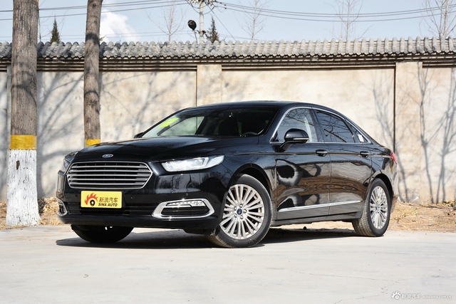 2017款金牛座改款1.5T自动豪华型EcoBoost 180