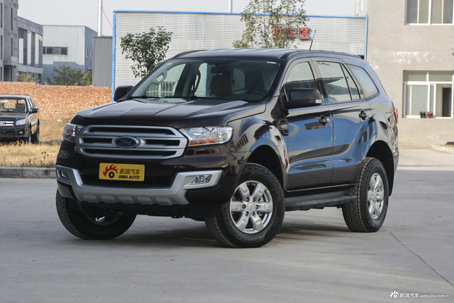 2017款撼路者2.0T自动四驱菁英版汽油5座