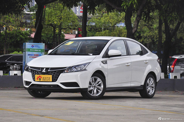 2016款锐3 1.6L自动智享型