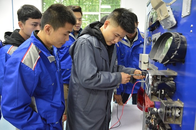 上汽大众员工培训在湖南汽车工程职业学院举行