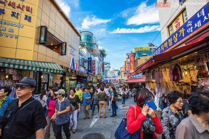 ������ͷ����������Ů