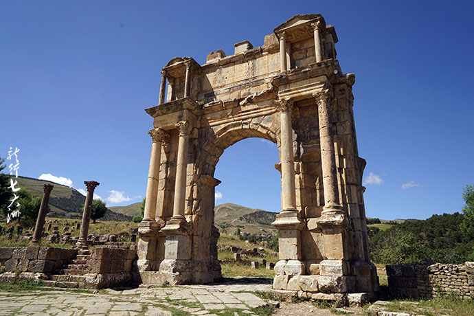 阿尔及利亚 穿越历史2000年 访杰米拉古城