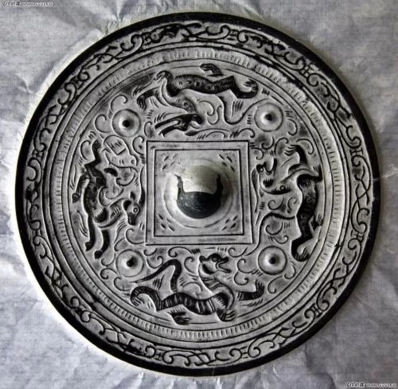左青龙右白虎！聊聊八字中最常见的十二位神兽