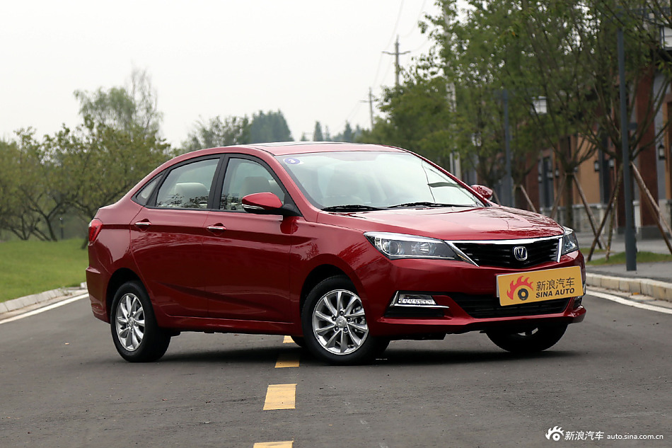 2016款悦翔V7 1.0T手动劲驰新锐型