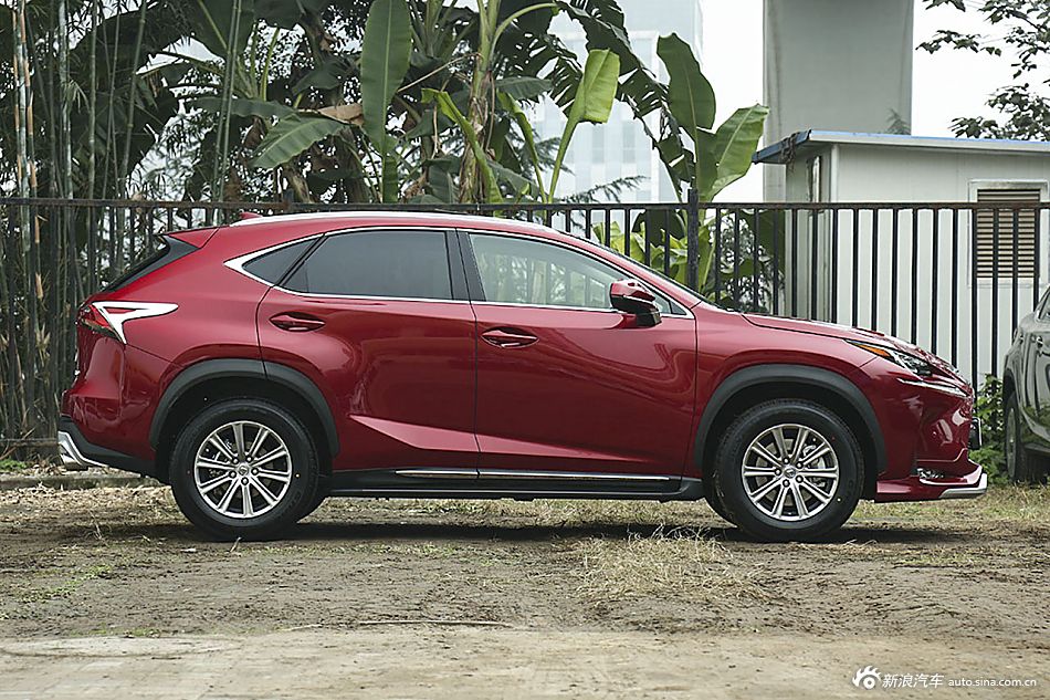 2016款雷克萨斯NX2.0L自动200全驱锋尚版
