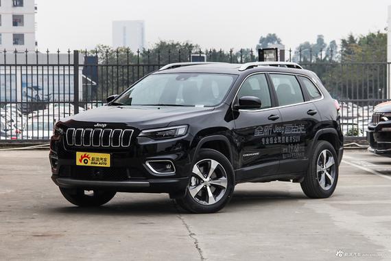 C位出道，走心推荐，Jeep自由光全国新车15.18万起