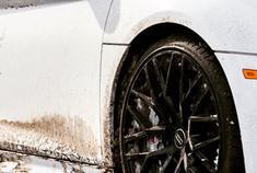 汽车美图大赏：玩雪的季节，Audi R8