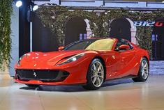 最强自吸跃马敞篷版 2020 法拉利812 GTS~