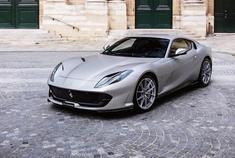 晚饭时间  Ferrari 812 Superfast