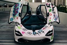 McLaren 720S  这是他孩子弄的涂鸦