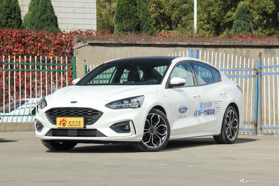 还在纠结买啥车？不如看看福特福克斯，全国最高直降2.52万