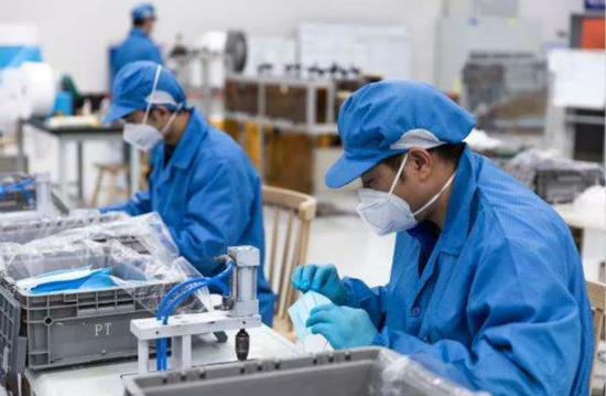 “跨界“转产口罩或高管直播卖车 车企如此忙“战疫“