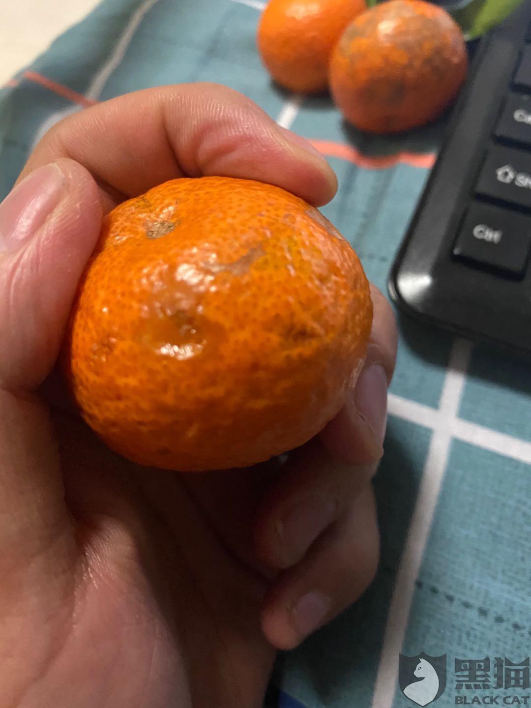 黑猫投诉:家乐福外卖销售变质食物