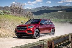 奔驰GLS 2020款 GLS 580 4MATIC 奔驰  红红火火的颜色