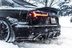 雪地才是奥迪 A6正确打开方式