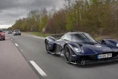 Aston Martin Valkyrie，这组照片细节很清晰~