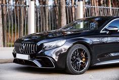 Mercedes AMG S63，豪华款中的性能车，售227.88万起。
