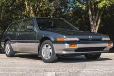 ACCORD AERODECK，当年的雅阁，还没有今天的思域大。