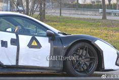 V6混动的法拉利越来越近，200万以内买意大利MR超跑，感觉会很香