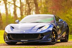 Ferrari 812 Superfast,现在看，造型真的很帅……