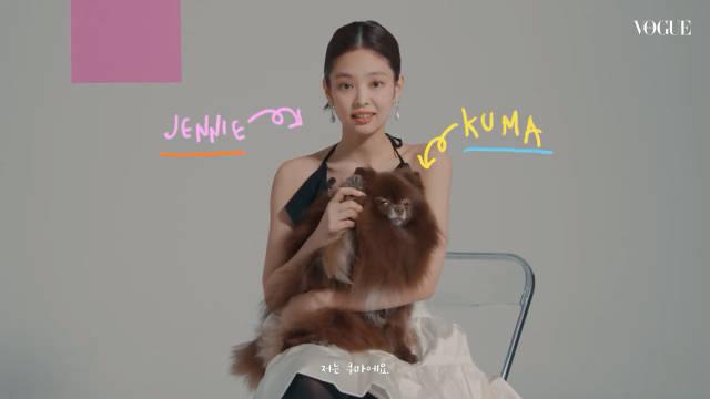 vogue korea油管频道更新相关采访视频:让jennie最开心的kuma的