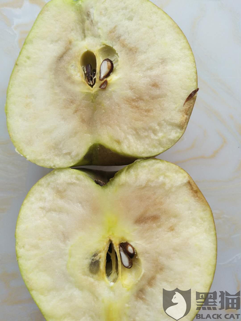 苹果表皮是好的就没仔细看,吃的时候发现里面已经腐烂变质的,都是烂心