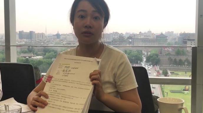 西安奔驰维权女车主薛春艳现身回应百万代言案:案件有4焦点