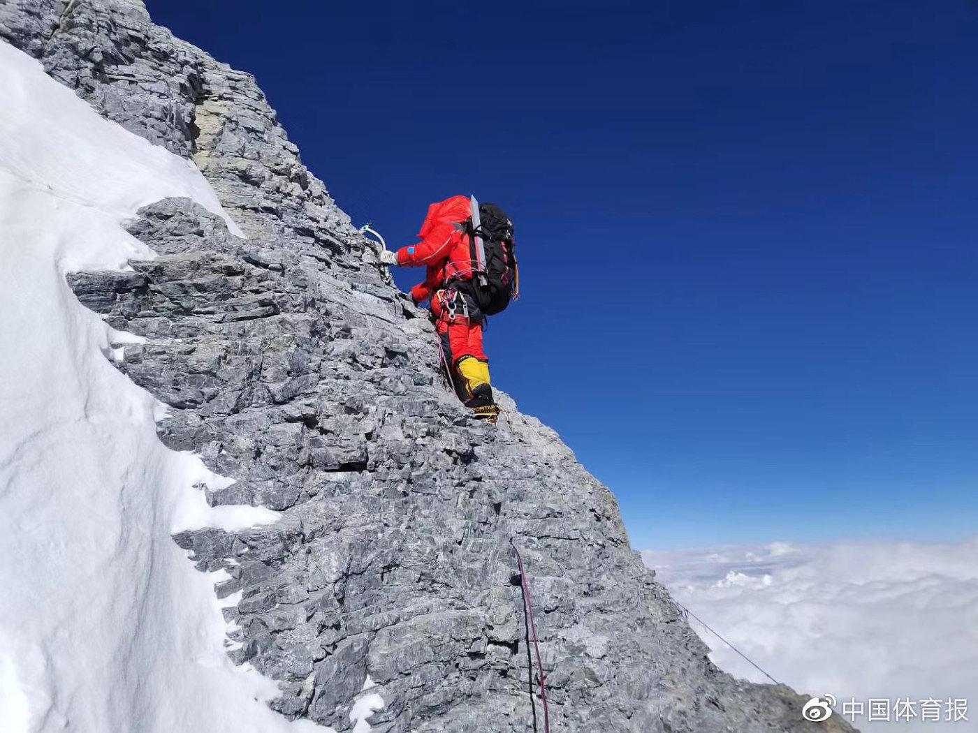 三度冲击终成功 2020测量登山队登顶一波三折