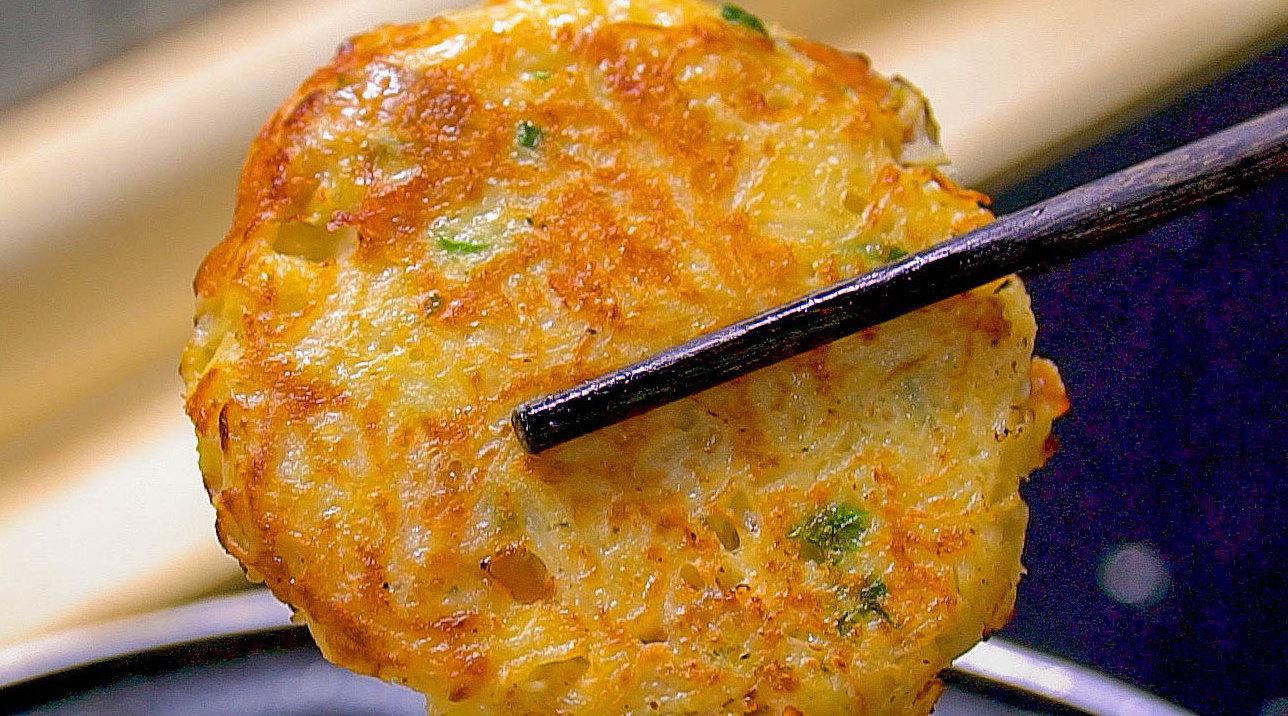 教大家做个不一样的萝卜丝饼，非常简单，而且咸香软嫩……_新浪新闻
