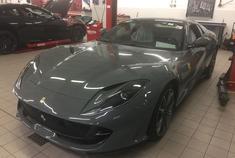 分享图片 米兰，Ferrari 812 GTS（Grigio Scuro）