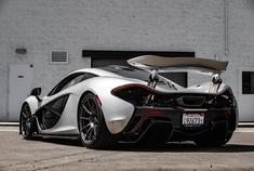 McLaren P1，个人感觉还是比Senna更和谐
