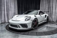 保时捷911 GT3RS Weissach/轻量化包