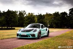 Porsche GT3RS是夏天清清凉凉的薄荷绿！