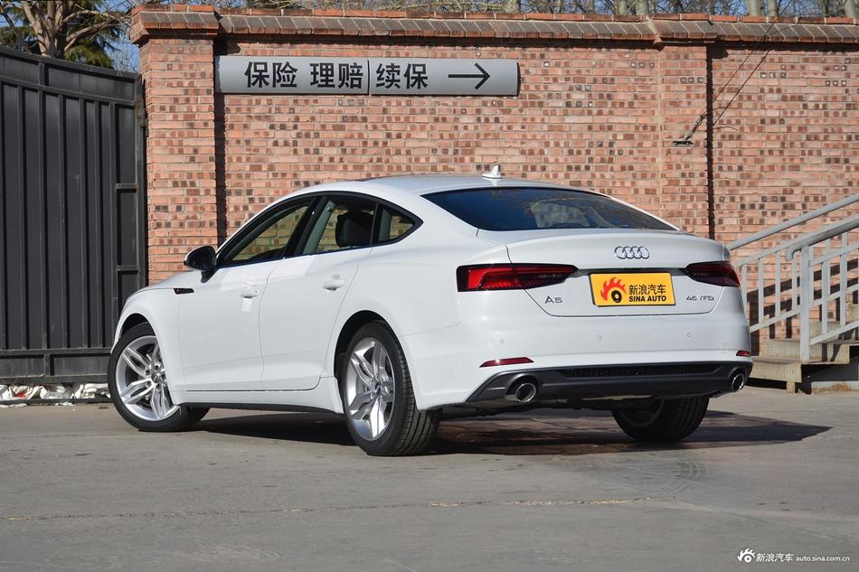 2019款奥迪A5 2.0T自动Sportback 45TFSI时尚型