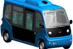 人民需要摆渡车，所以五菱的来了