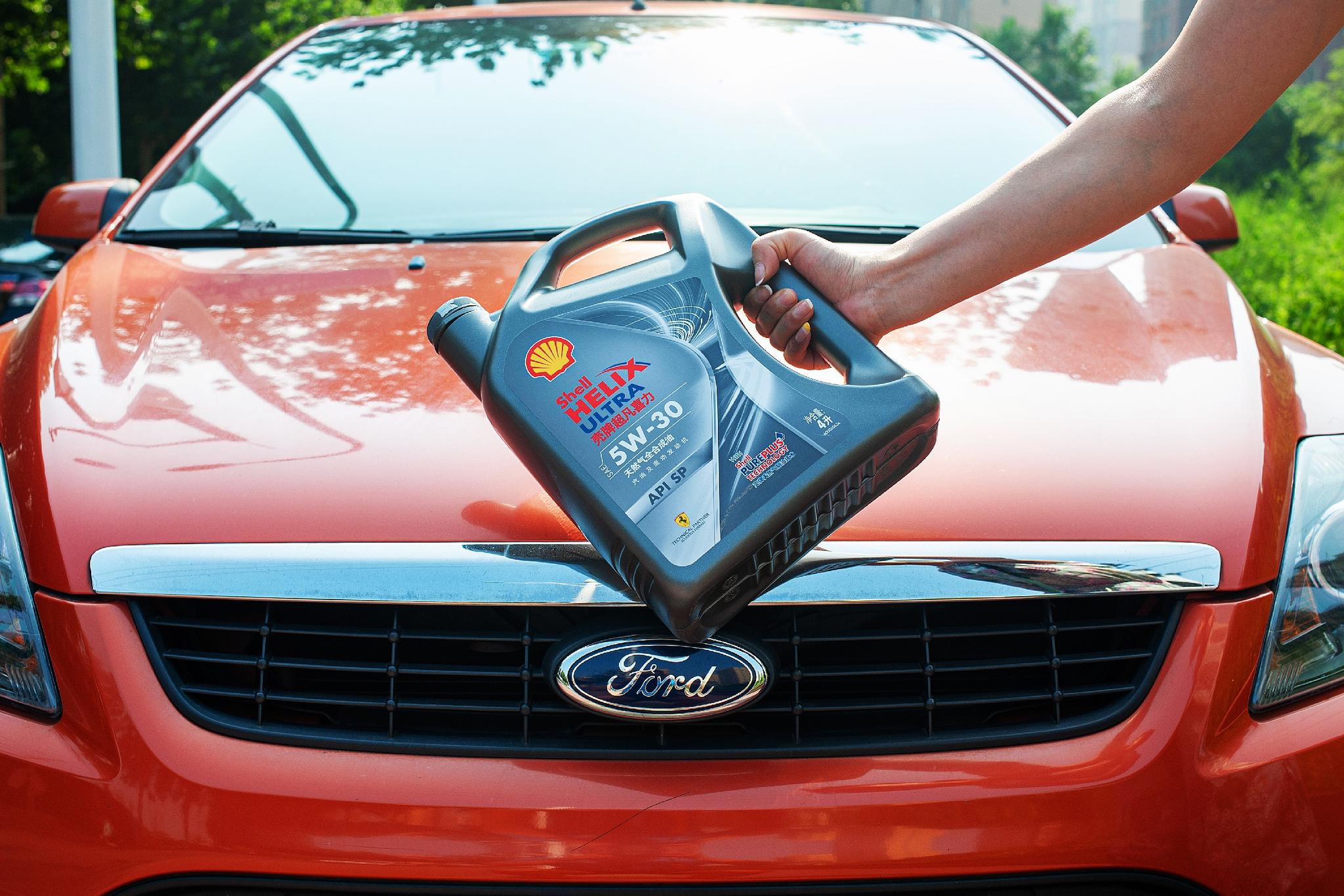 汽车发动机守护神——壳牌超凡喜力润滑油