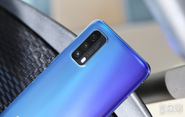 vivo iqoo z1,vivo iqoo u3x vivo iqoo z1x玩转千元5g手机"双高"比