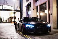 还是很帅气的 Audi家族旗舰跑车 R8