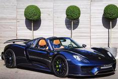 Porsche 918 Spyder  随处可见的碳纤维材质