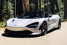 好看的汽车：McLaren 720S,大灯超级酷……