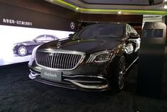 迈巴赫 S450 典藏版 黑外/棕内