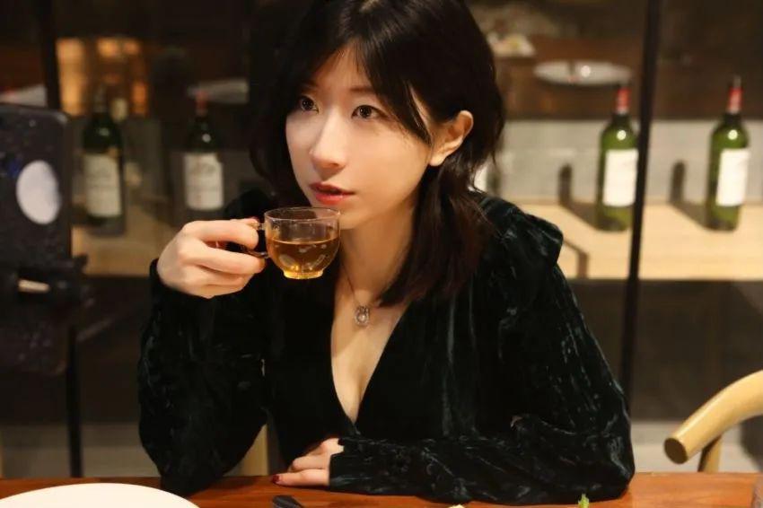 脱口秀norah关于卫生巾的段子,脱口秀演员卫生巾