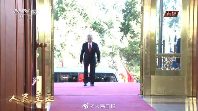 张定宇|张定宇武汉开讲：在人民大会堂时很担心摔跤