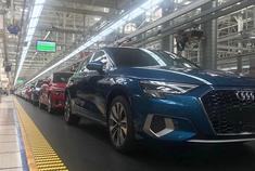 今天，国产全新一代奥迪A3正式在青岛工厂下线